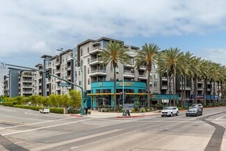 Plus de détails pour 2100 E Katella Ave, Anaheim, CA - Local commercial à louer