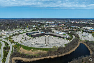 3000 University Dr, Auburn Hills, MI - VUE AÉRIENNE  vue de carte