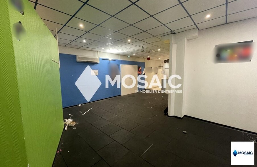 Local commercial dans Villeneuve-Loubet à louer - Photo de l’immeuble – Image 3 sur 18