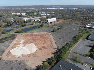 Plus de détails pour 400 Atrium Dr, Somerset, NJ - Industriel/Logistique à louer