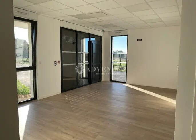 Local d’activités dans Bourges à louer - Photo intérieure – Image 3 sur 6