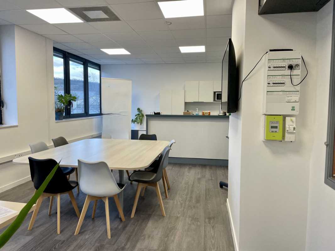 Bureau dans Saint Etienne à louer Photo intérieure– Image 1 sur 6