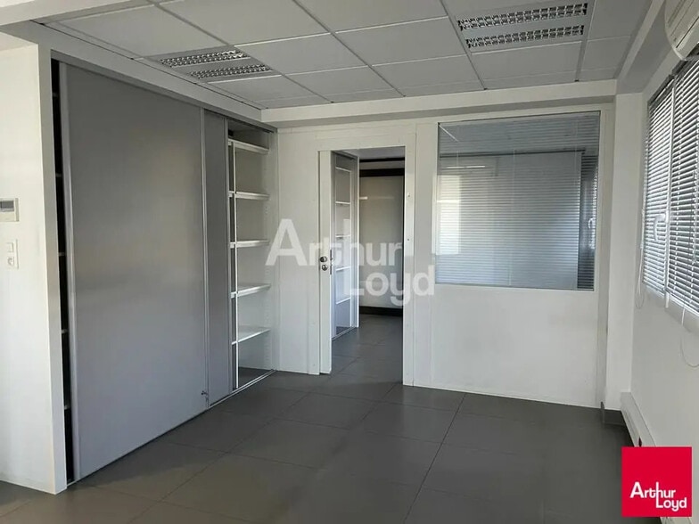 Local d'activités dans Angers à vendre - Photo intérieure – Image 3 sur 3