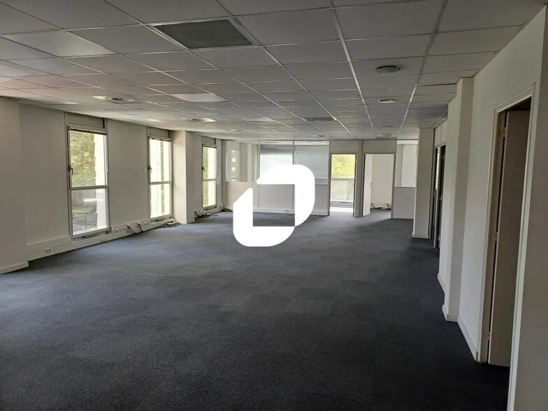 7 Boulevard Nicéphore Niepce, Nantes à louer - Photo de l’immeuble – Image 3 sur 10