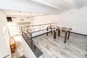 interior local