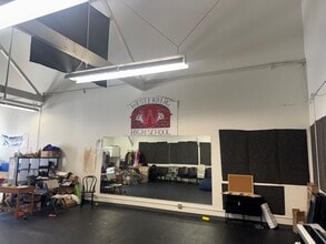 303 Potrero St, Santa Cruz, CA à louer Photo intérieure– Image 2 sur 4