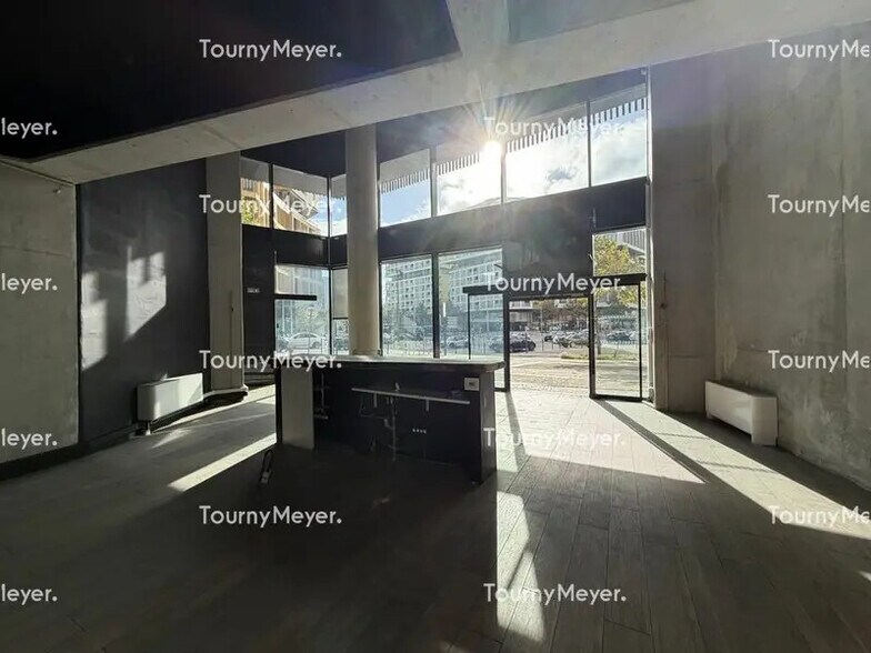 1241 Avenue Raymond Dugrand, Montpellier à louer - Photo de l’immeuble – Image 3 sur 5
