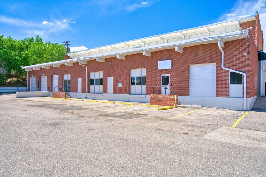 2590 W 2nd Ave, Denver, CO à vendre - Photo principale – Image 1 sur 13
