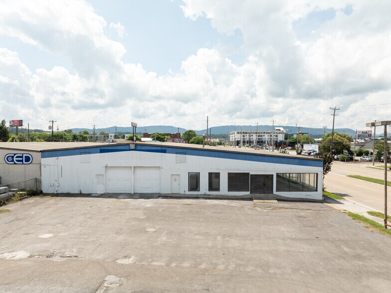 2025 Williams St, Chattanooga, TN à louer - Photo de l’immeuble – Image 3 sur 14
