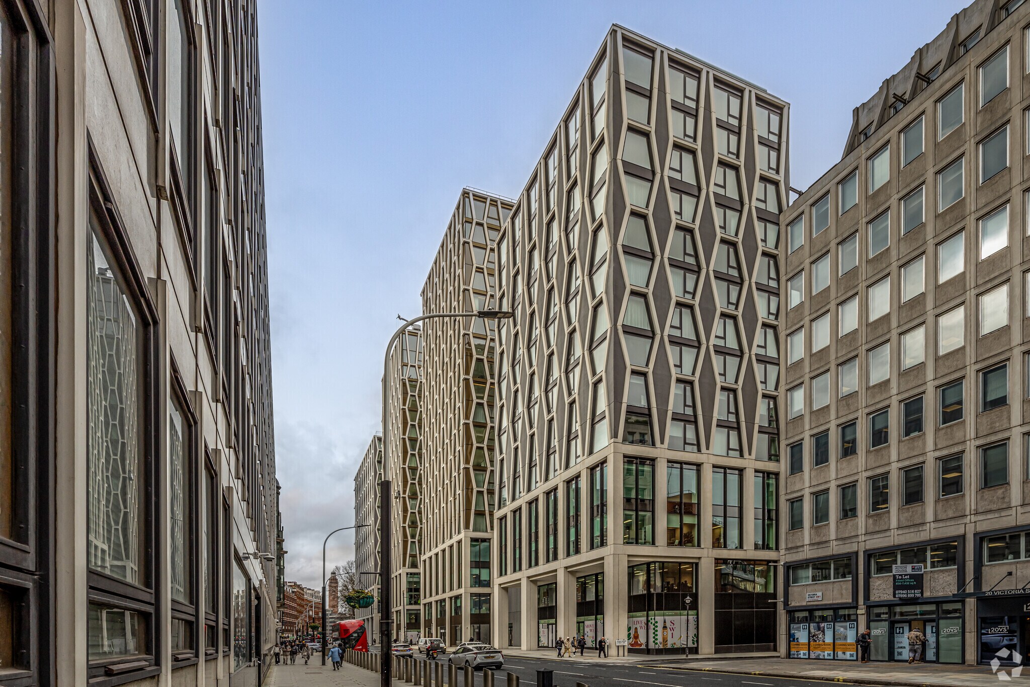 4 Orchard Pl, Londres à vendre Photo principale– Image 1 sur 12