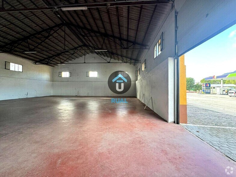 Industriel/Logistique dans Santa Olalla, Toledo à vendre - Photo de l’immeuble – Image 3 sur 11