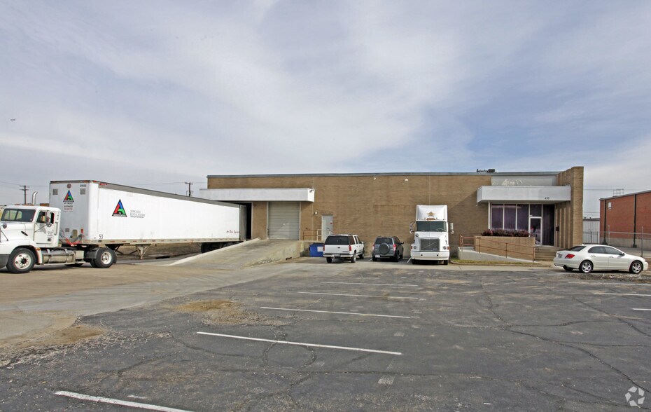 630 112th St, Arlington, TX à vendre - Photo de l’immeuble – Image 3 sur 5