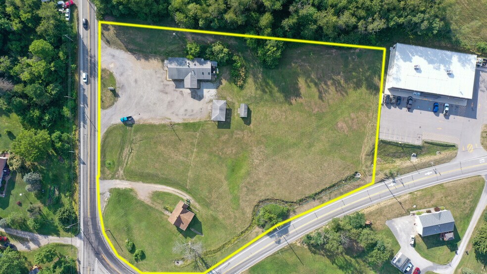 114 Shippingport Rd, Aliquippa, PA à vendre - Photo de l’immeuble – Image 2 sur 5