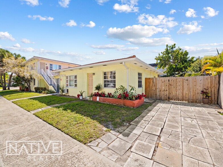 1414 NE 4th St, Fort Lauderdale, FL à vendre - Photo de l’immeuble – Image 2 sur 14