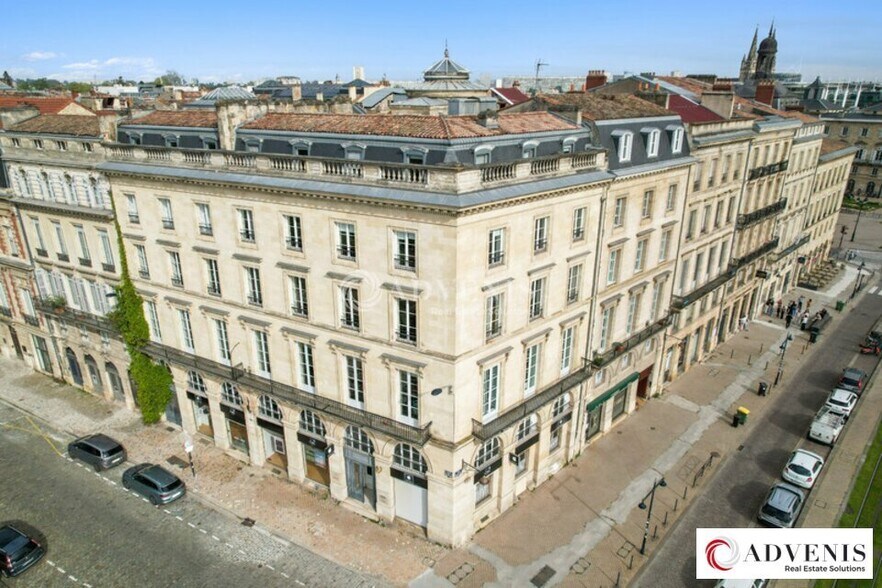 Bureau dans Bordeaux à louer - Photo de l’immeuble – Image 2 sur 12
