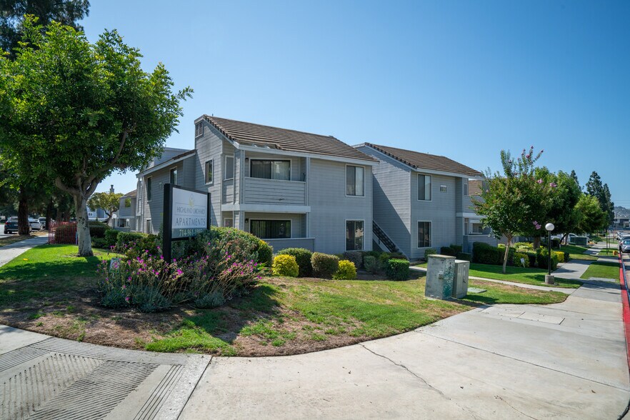 140 S Highland Ave, Placentia, CA à vendre - Photo de l’immeuble – Image 2 sur 37