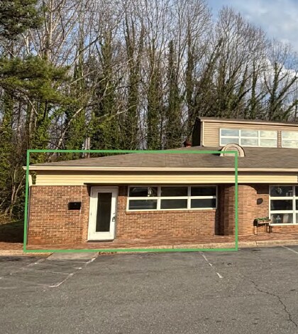 3640 Westgate Center Cir, Winston-Salem, NC à louer - Photo de l’immeuble – Image 2 sur 9