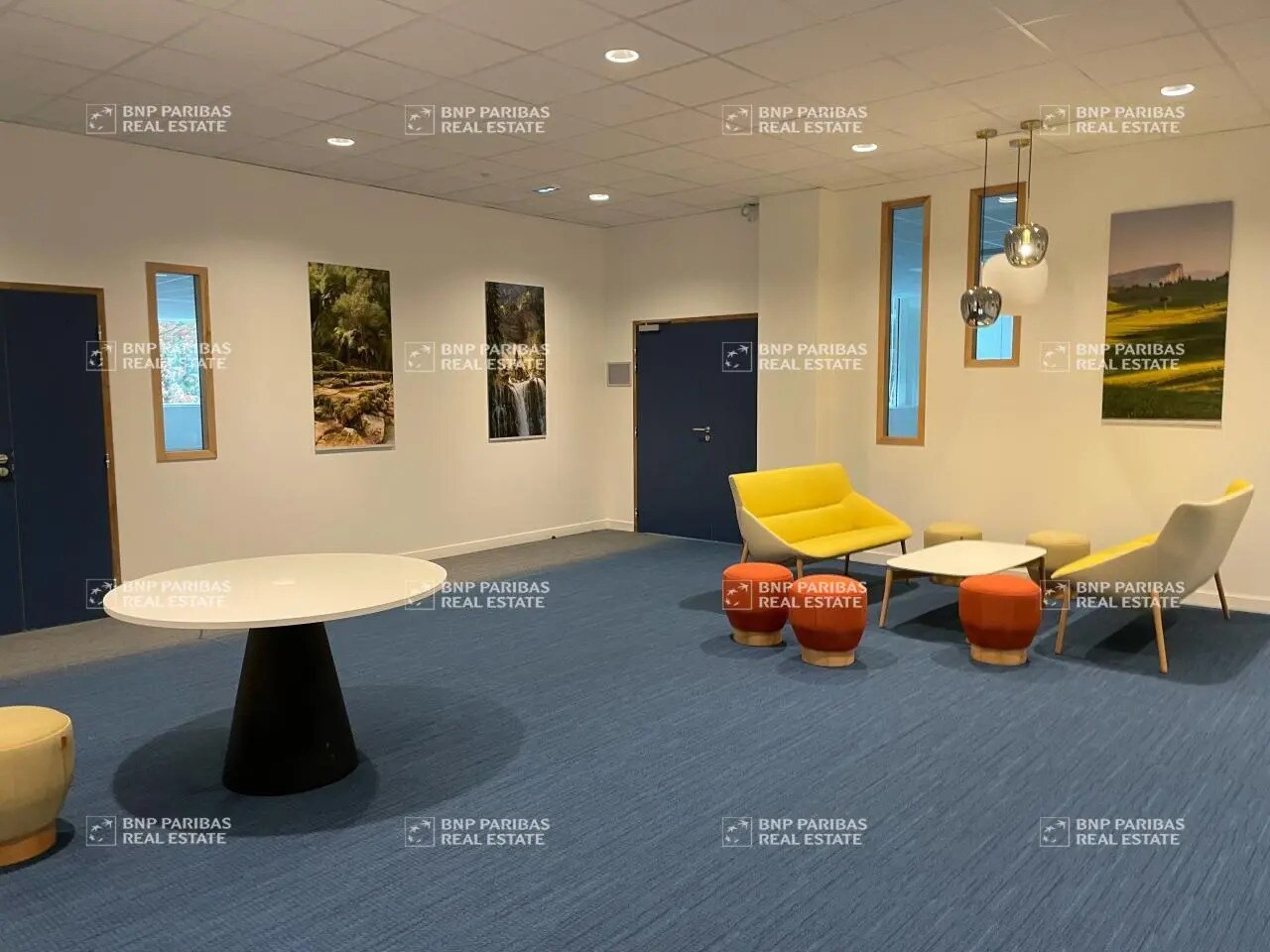 3 Avenue Raymond Chanas, Eybens à louer Hall d’entrée– Image 1 sur 13