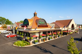 Plus de détails pour 36570-36830 Garfield Rd, Clinton Township, MI - Local commercial à louer
