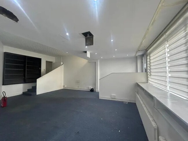 Plus de détails pour Rue De Presles, Paris - Bureau à louer