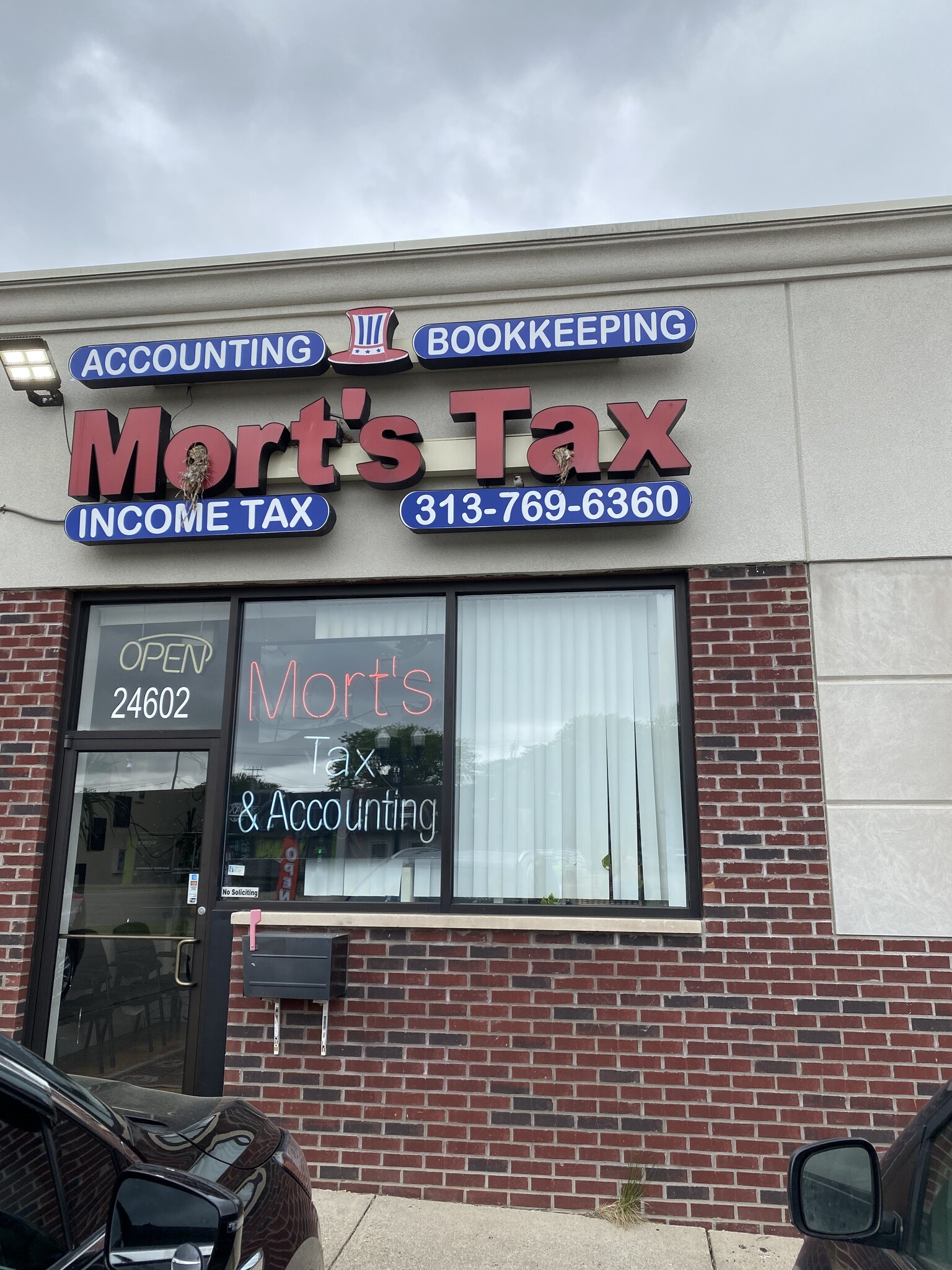 24602-24636 W Warren St, Dearborn Heights, MI à louer Photo de l’immeuble– Image 1 sur 8