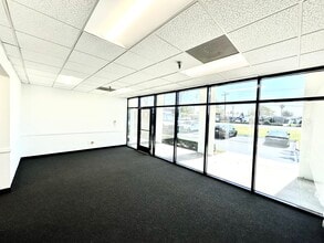14525 Valley View Ave, Santa Fe Springs, CA à louer Photo intérieure– Image 1 sur 8