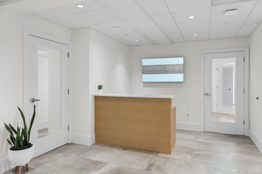 23160 Fashion Dr, Estero, FL à louer - Photo intérieure – Image 2 sur 15