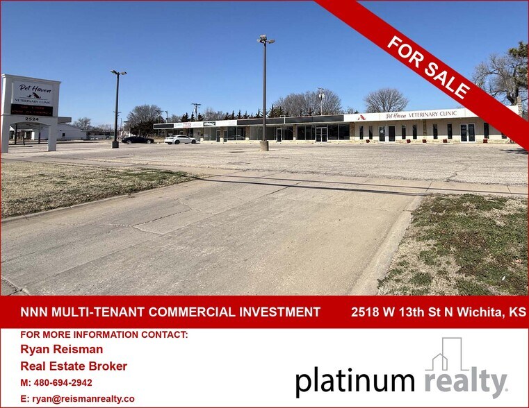 2642 13th N st, Wichita, KS à vendre - Photo principale – Image 1 sur 44