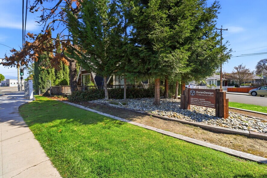 702 Minnesota Ave, San Jose, CA à vendre - Photo de l’immeuble – Image 2 sur 13