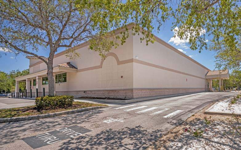 3550 Fruitville Rd, Sarasota, FL à louer - Photo de l’immeuble – Image 2 sur 10