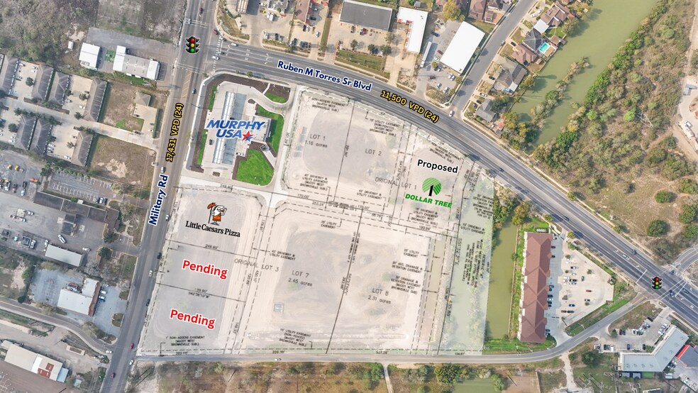 NEC of Ruben M Torres Sr & US-281 blvd, Brownsville, TX à vendre - Photo de l’immeuble – Image 2 sur 5