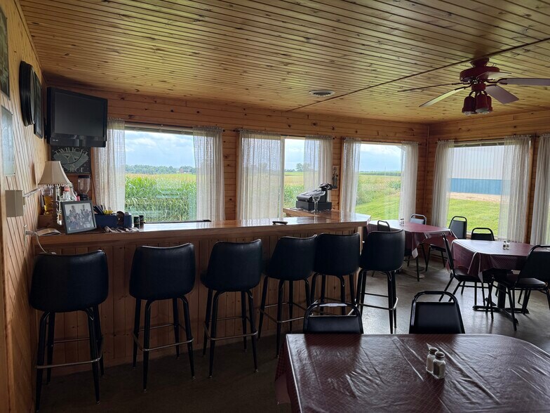 28534 U.S. 18, Mc Gregor, IA à louer - Photo de l’immeuble – Image 3 sur 4