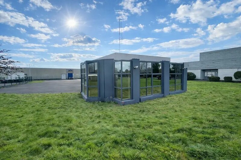 Industriel/Logistique dans Thouaré-sur-Loire à vendre - Photo de l’immeuble – Image 1 sur 4