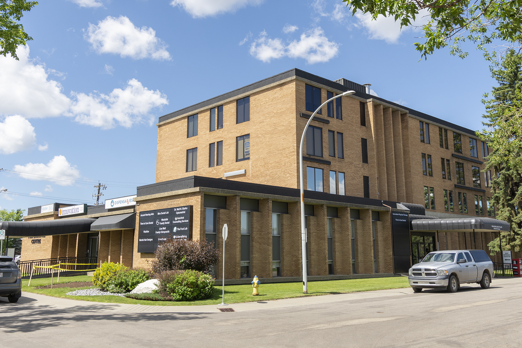 8708 155st, Edmonton, AB à louer Photo de l’immeuble– Image 1 sur 6