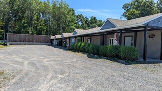 Plus de détails pour 1042 US-9 Rt, Queensbury, NY - Local commercial à vendre