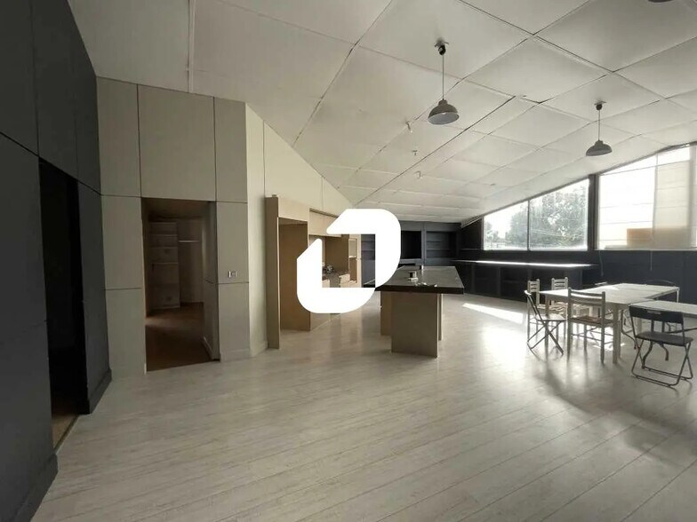 Bureau dans Biganos à louer - Photo de l’immeuble – Image 2 sur 6