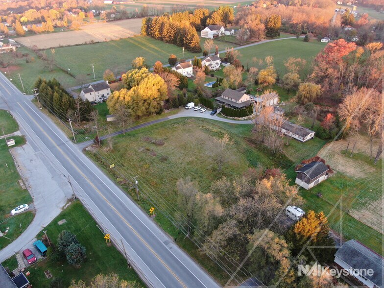 3073 Horseshoe Pike, Honey Brook, PA à vendre - Aérien – Image 3 sur 4