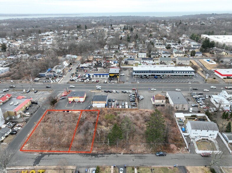 1107 Boston Post Rd, West Haven, CT à vendre - Photo de l’immeuble – Image 3 sur 4