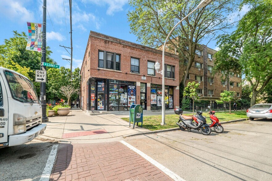 1409-1411 W Lunt Ave, Chicago, IL à vendre - Photo de l’immeuble – Image 2 sur 20