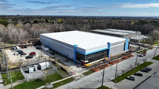 Plus de détails pour 610 Coronation Dr, Toronto, ON - Industriel/Logistique à louer