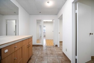 16144 84 Av, Surrey, BC à louer Photo intérieure– Image 2 sur 8