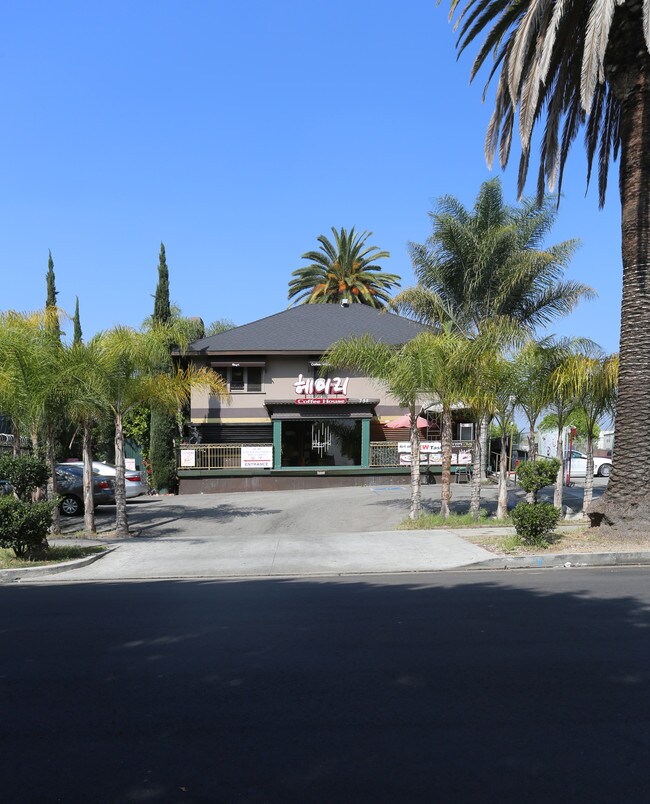 Plus de détails pour 755 S Hobart Blvd, Los Angeles, CA - Local commercial à louer