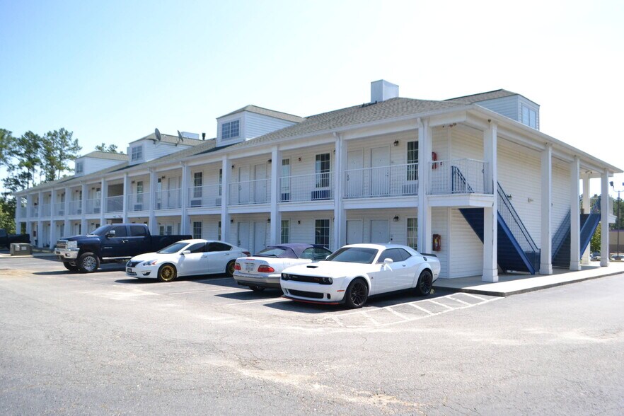 100 PM Watson Dr, Dublin, GA à vendre - Photo de l’immeuble – Image 3 sur 12