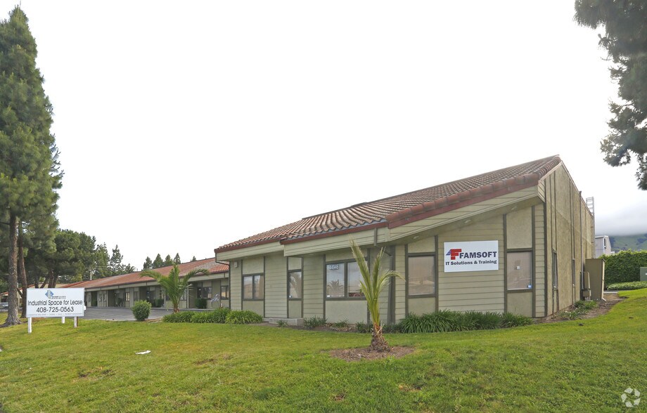 44800-44998 Osgood Rd, Fremont, CA à louer - Photo de l’immeuble – Image 3 sur 6