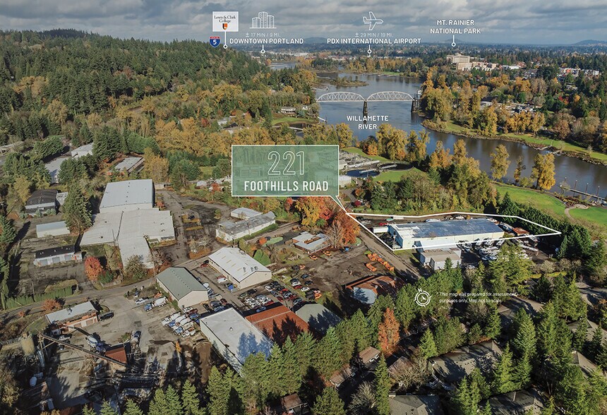 221 Foothills Rd, Lake Oswego, OR à vendre - Photo de l’immeuble – Image 3 sur 5