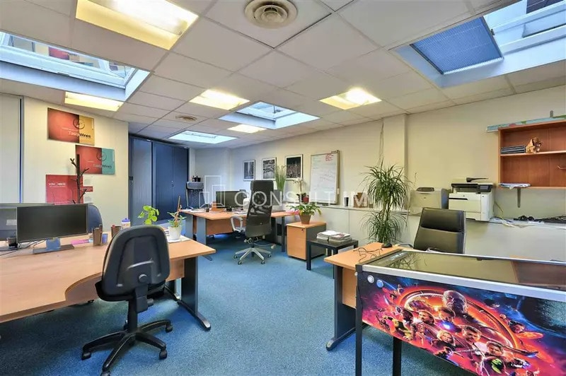 Bureau dans Saint-Cloud à louer - Photo intérieure – Image 1 sur 7