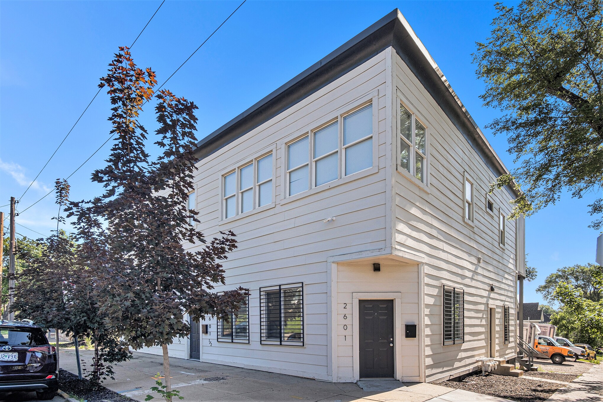 2601-2603 N 45th St, Omaha, NE à vendre Photo de l’immeuble– Image 1 sur 52