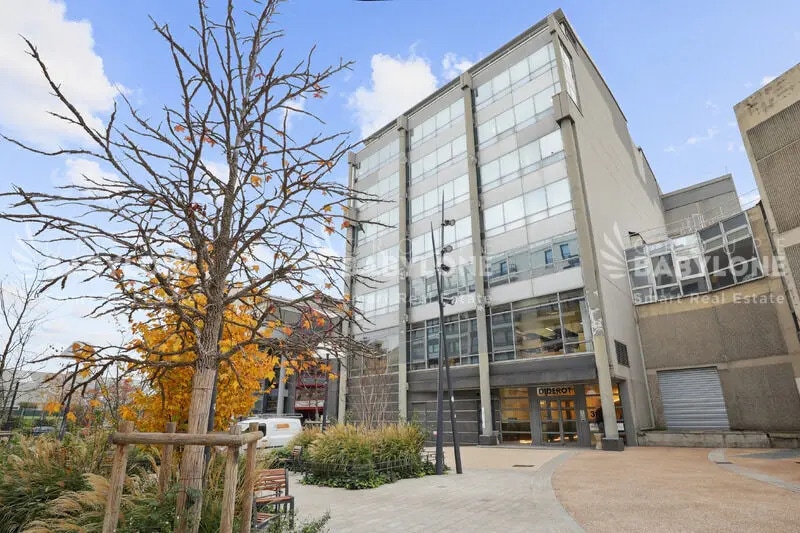 Bureau dans Issy-Les-Moulineaux à vendre Photo de l’immeuble– Image 1 sur 16