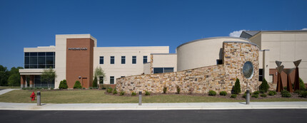 7067 Veterans Pky, Pell City, AL à louer Photo de l’immeuble– Image 1 sur 2