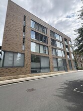 106 Weston St, Londres à louer Photo de l’immeuble– Image 2 sur 10